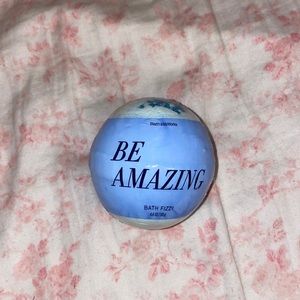 Bath and Body Works bath bomb